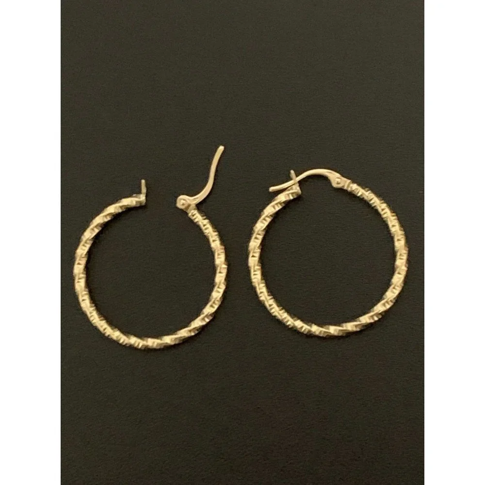 18K Gold Hoop Earrings - Picture 2 of 10